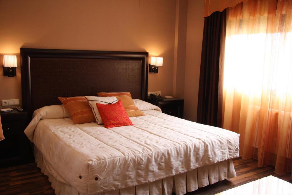 Hotel Mulhacen Гуадіс Номер фото